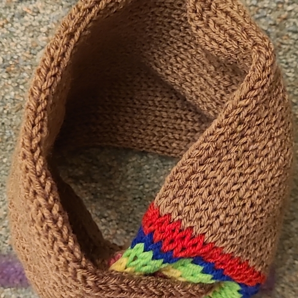 Tan Twisted Headband - Picture 3 of 3